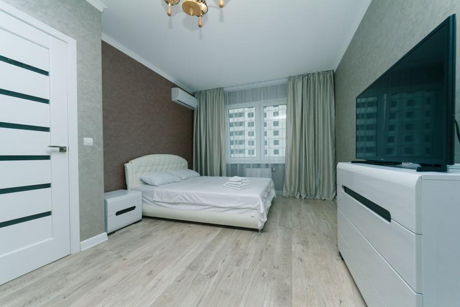 Sofii Rusovoi 3V Apartment Kyiv Exterior photo